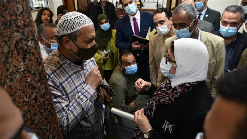 وزيرة الصحة تتفقد