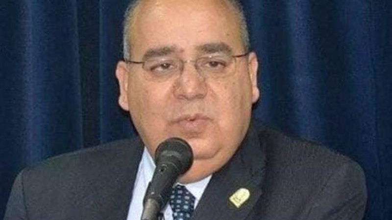 الدكتور سمير شحاتة