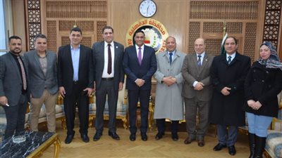 محافظ الدقهلية: النواب شركاء الجهاز التنفيذي لتحقيق مطالب المواطنين