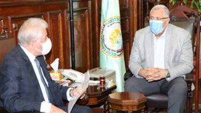 وزير الزراعة يزور جنوب سيناء لتفقد عدد من المشروعات الزراعية بالمحافظة