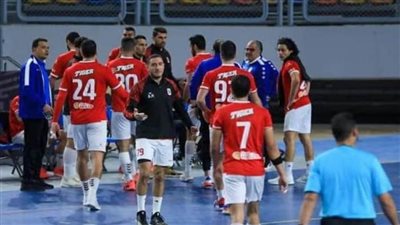 الأهلي يفوز على الأوليمبي 33-19 في دوري كرة اليد