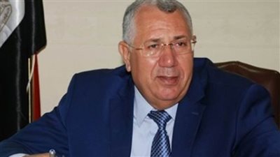 وزير الزراعة ومحافظ جنوب سيناء يبحثان توفير الخدمات البيطرية لمضمار شرم الشيخ للهجن