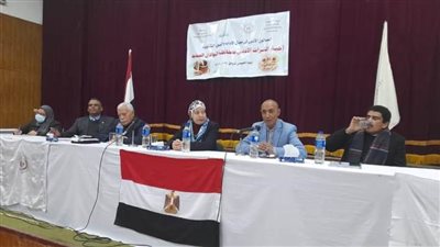 أمسية شعرية لكوكبه من نادي الأدب بمركز إعلام الوادي الجديد