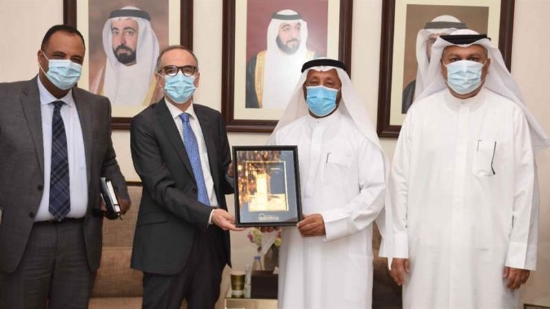 خلال لقاء غرفة تجارة