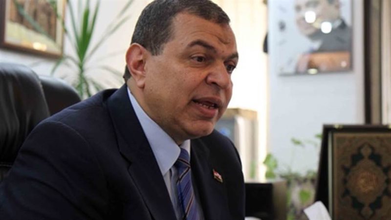 وزير القوي العاملة