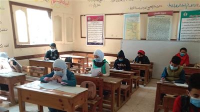 بدء وانتظام امتحانات نصف العام وسط إجراءات تأمينية واحترازية