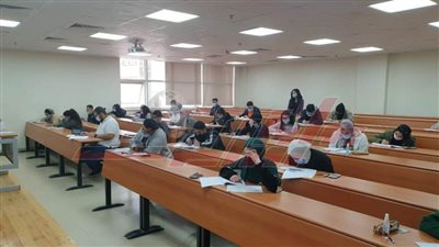 أجهزة للتصحيح الإلكترونى لامتحانات الجامعة الصينية