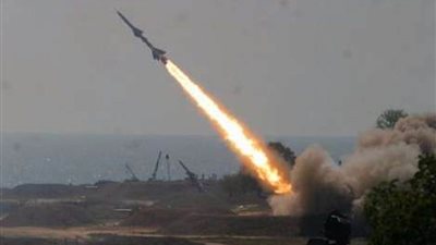 التحالف العربي يعلن تدمير صاروخ باليستي أطلقه الحوثيون صوب السعودية