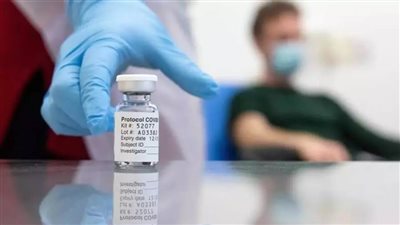 بريطانيا: تطعيم أكثر من 20 مليون شخص ضد كورونا