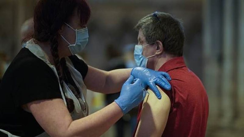 تطعيم ضد كورونا