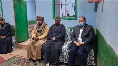 محافظ أسيوط: صرف مساعدات مادية وعينية لمتضررى المنزل المنهار