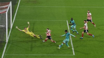 ليفربول يحظى بليلة رائعة ويفوز على شيفيلد يونايتد بثنائية نظيفة