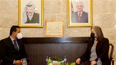 فلسطين والإكوادور يبحثان سبل تعزيز التعاون في المجال السياحي