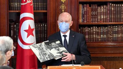 الرئيس التونسي يؤكد وجوب إرساء علاقات تعاون بين الدول الإفريقية في إطار الاتحاد الإفريقي