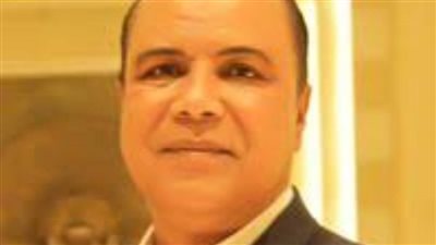 فوز الكاتب الصحفي 