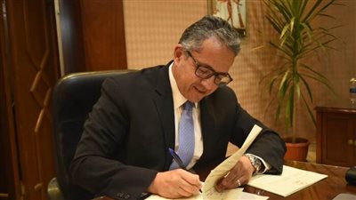 تعيينات جديدة بوزارة السياحة والأثار.. تعرف عليها