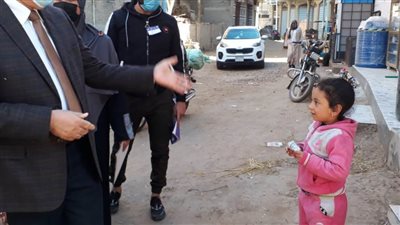 وكيل الصحة بالدقهلية يتابع اليوم الأخير للتطعيم ضد شلل الأطفال