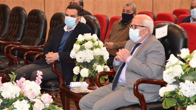  تحويل ١٧ محطة وقود للعمل بالغاز الطبيعي ببورسعيد