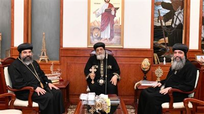 قبل اجتماعه بالمجمع المقدس..البابا تواضروس يستقبل عددًا من الأساقفة لبحث أمور رعوية