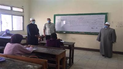 المعاهد الأزهرية: هدوء واستقرار بلجان الامتحانات دون رصد شكاوى