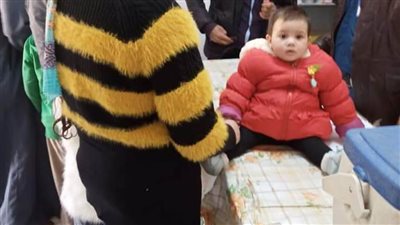 تطعيم 977 ألف طفل ضد شلل الأطفال بالمنيا