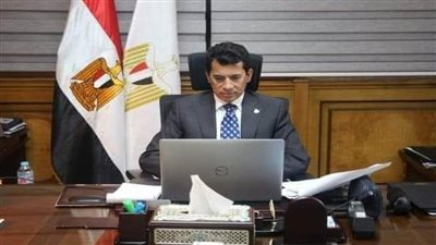 وزير الشباب والرياضة يلتقى أعضاء برلمان الشباب من 5 محافظات عبر 