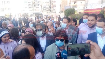 وزيرة الثقافة ومحافظ بورسعيد يتفقدان متحف النصر وشارع محمود ياسين 
