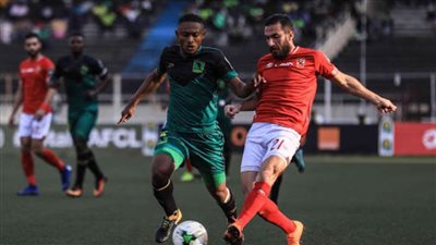 النشرة الرياضية| ميسي يحسم مستقبله وانهيار ليفربول والأهلي يهزم الزمالك وقدامى الريال في الأهرامات 