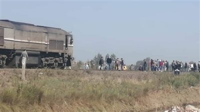 مصرع شخص من ذوي الاحتياجات الخاصة أسفل عجلات القطار يالشرقية