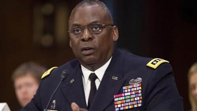 وزير الدفاع الأمريكي : واشنطن سترد على الهجمات التي تستهدفها بالعراق 