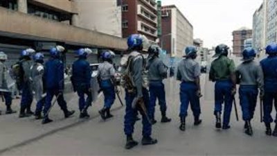 ضبط 43 صيادا هددوا الحياة البرية في زيمبابوي