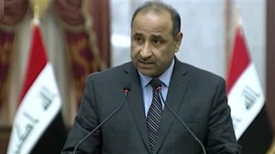 وزير عراقي: صلاة البابا فرنسيس على أنقاض كنائس الموصل رسالة سلام للعالم