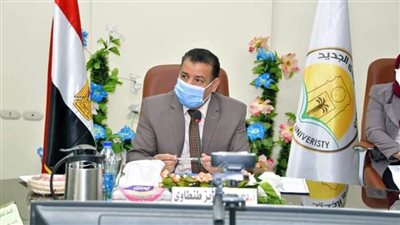 رئيس جامعة الوادي الجديد  يهنئ المرأة المصرية  بيوم المرأة العالمي