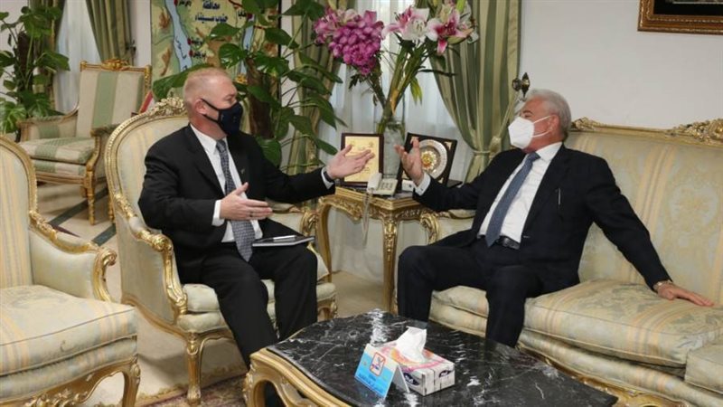 حافظ جنوب سيناء وسفير