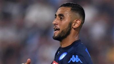 ليكيب الفرنسية: فوزي غلام مدافع نابولي يخضع لعملية جراحية في أربطة الركبة