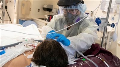 المملكة المتحدة تسجل 4 آلاف و712 إصابة جديدة بكورونا و65 وفاة