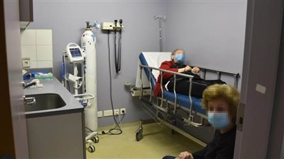 مسؤول طبي لبناني: انخفاض مخزون الأكسجين في المستشفيات بسبب قطع الطرق