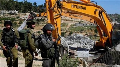 الاحتلال الإسرائيلي يخطر بهدم 10 مبانٍ في القدس وبيت لحم