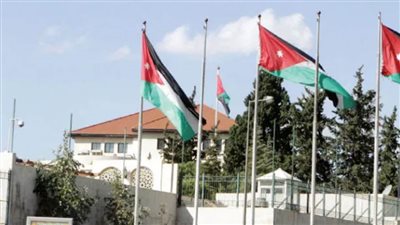 الأردن يعلق العمل بتوقيتات الحضور والانصراف في المدارس والجامعات اعتبارا من الغد