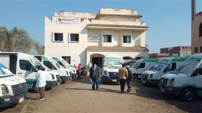 الكشف على 1648 مريضًا فى قافلة طبية بكفر السابى بالبحيرة