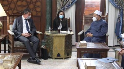 شيخ الأزهر لسفير بلجيكا: وثيقة الأخوة الإنسانية دليل استرشادي للسلام العالمي
