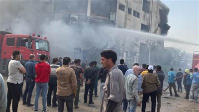 زيادة الوفيات بحريق مصنع العبور إلى 12 شخصاً و19 مصابا