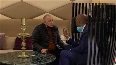 بالصور.. مشاورات مكثفة لوفد مصر مع اتحادات كرة القدم الأفريقية قبل انتخابات الغد