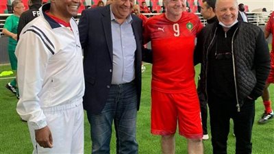بمشاركة أبو ريدة ومجاهد.. مباراة استعراضية بين نجوم المغرب وإفريقيا.. (صور)