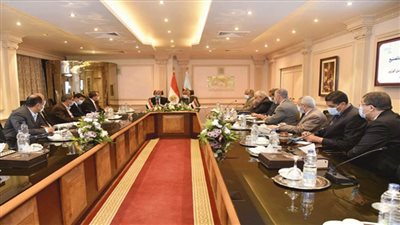 وزير النقل يبحث مع رئيس 