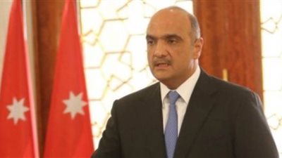 رئيس وزراء الأردن يؤكد أهمية تعزيز العلاقات الثنائية مع ليبيا