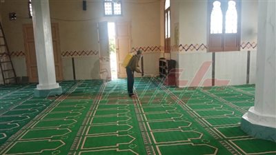 حملات مكبرة لرش وتطهير مساجد كفر الشيخ