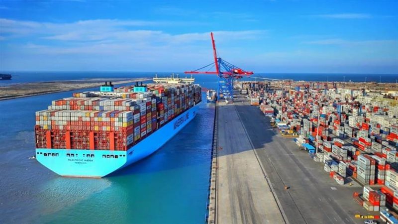 حركة تداول نشطة للسفن