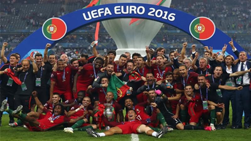منتخب البرتغال يفوز