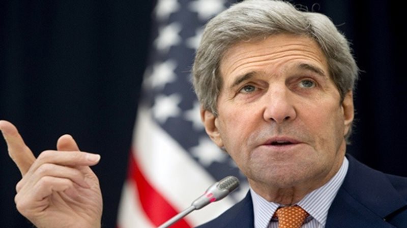 «كيري» يتهم تركيا